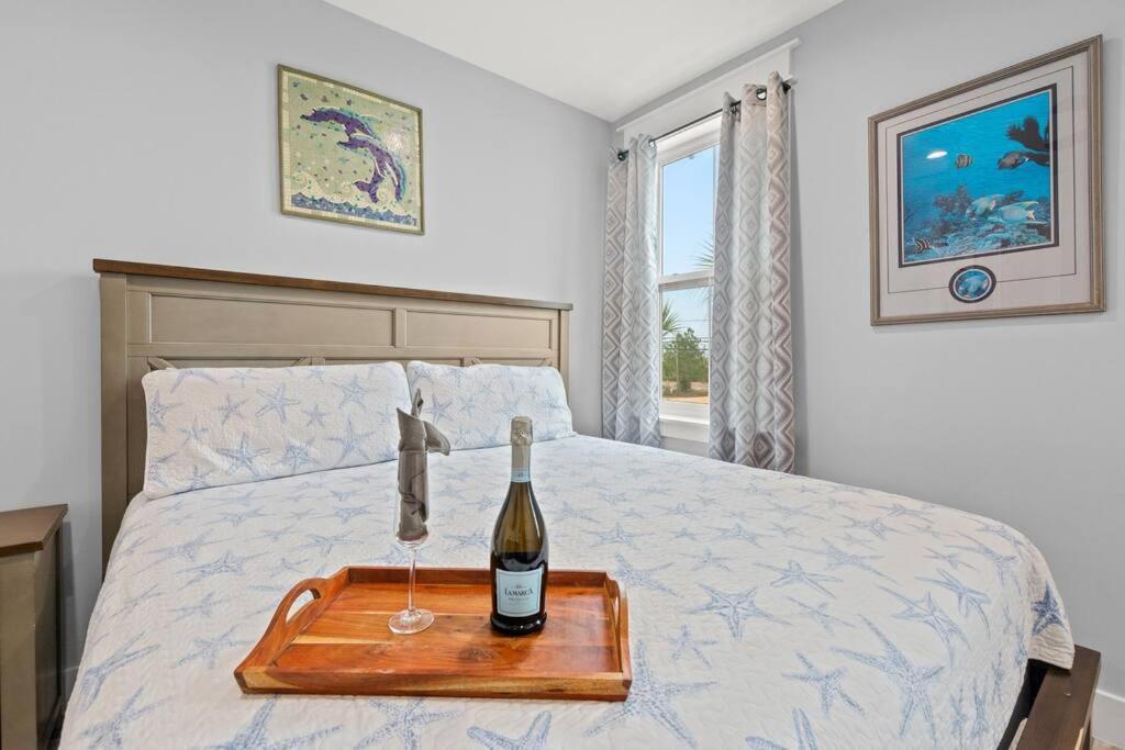 Holiday home Sandy Palms, Heated Pool & Seasonal Hot Tub, 3 Min Walk To The Beach, W Golf Cart & Beach Gear Panama City Beach