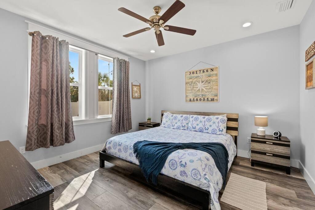 Sandy Palms, Heated Pool & Seasonal Hot Tub, 3 Min Walk To The Beach, W Golf Cart & Beach Gear *